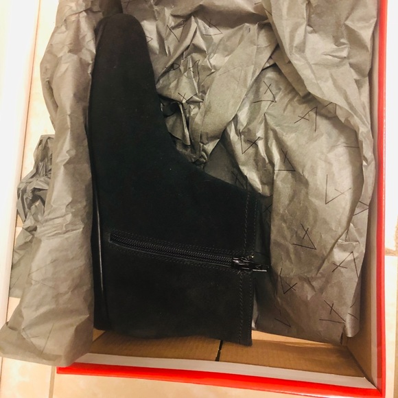 Aerosoles Ankle Boots - Picture 2 of 4